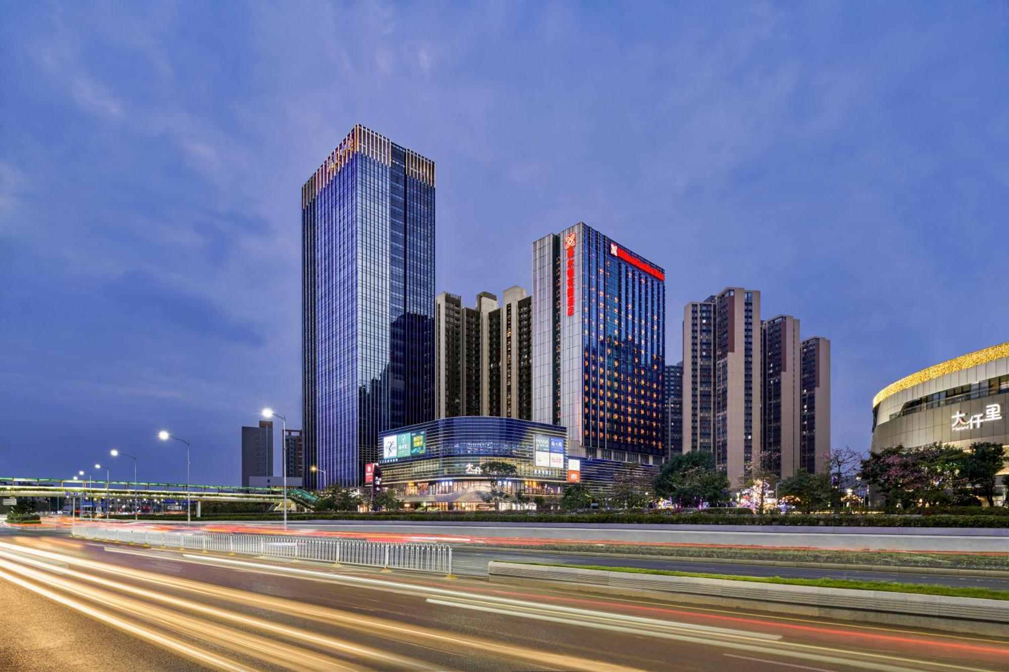 Hilton Garden Inn Shenzhen Guangming Exteriör bild